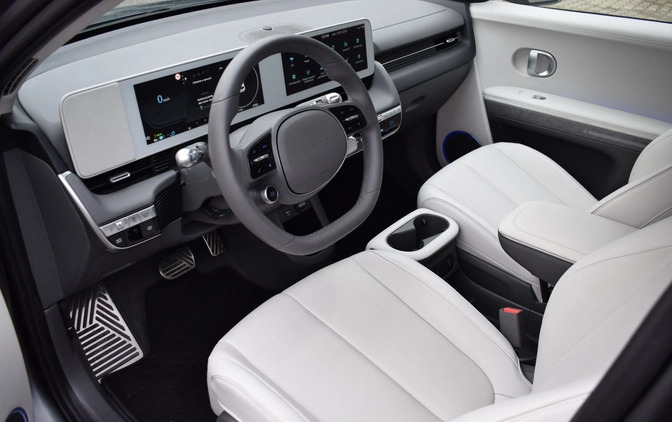 Hyundai IONIQ 5 cena 199900 przebieg: 4700, rok produkcji 2023 z Stary Sącz małe 781